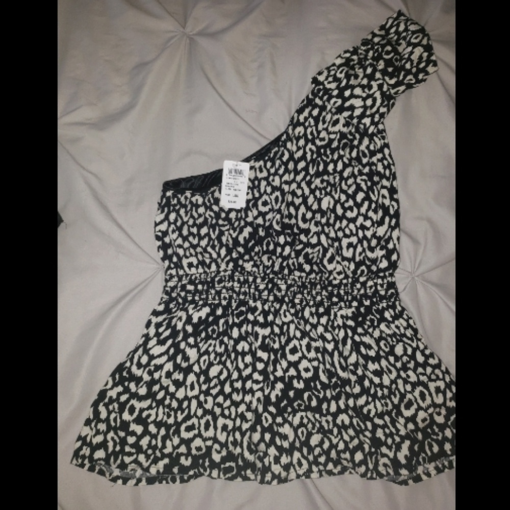 Windsor one should cinched waist blouse